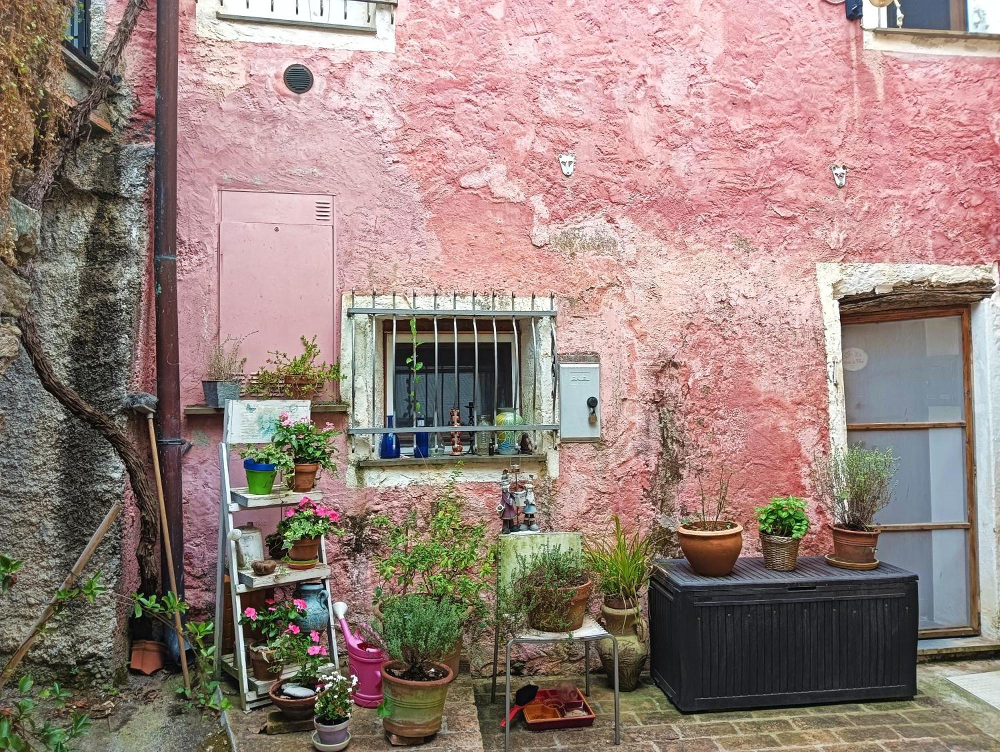 Vila La Casa Di Mo Albisola Superiore Exteriér fotografie